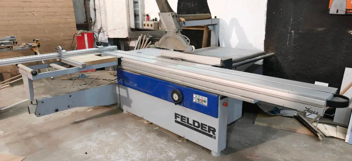 Title: Felder K900S Sliding Table Saw - Image 1