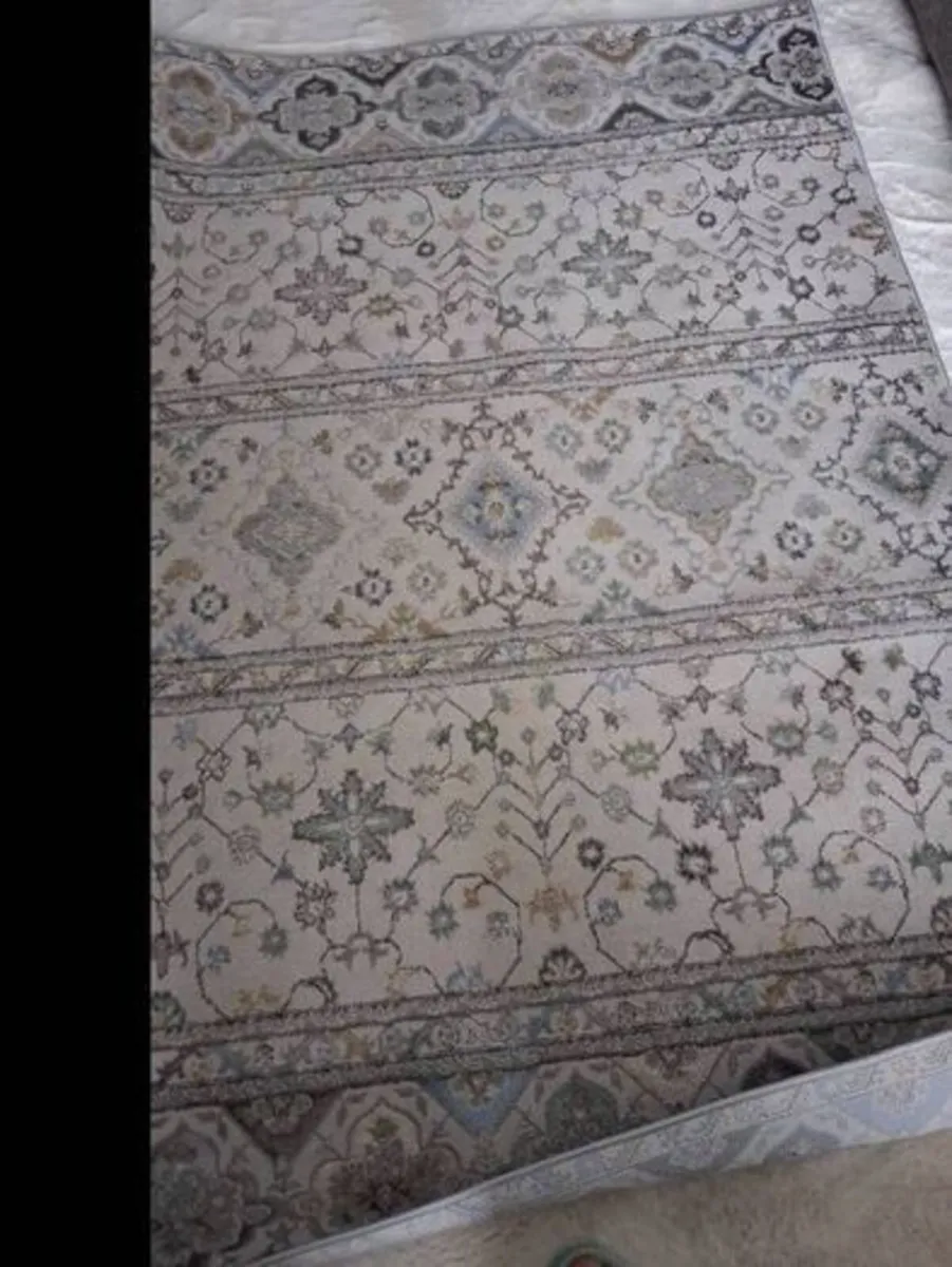 POLYESTER RUG - Image 2