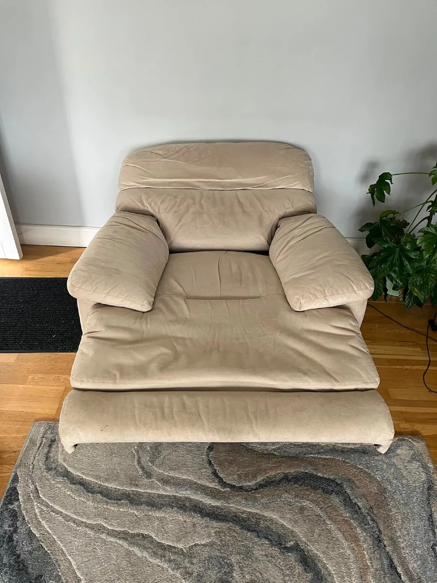 Electric Recliner Armchair - Image 3