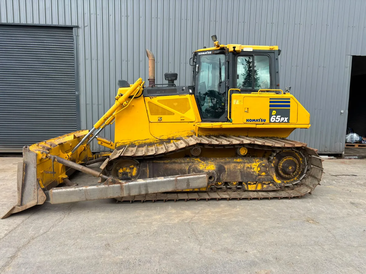 Komatsu D65PX-17 - Image 1