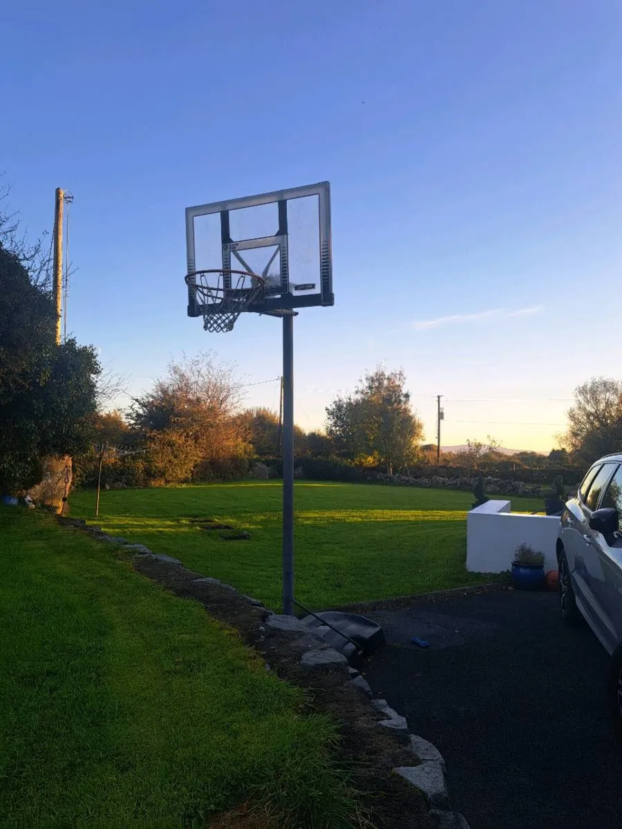 Basket ball stand & Hoop - Image 1