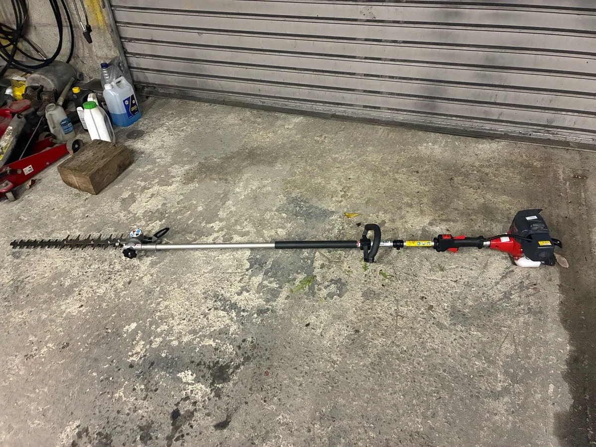 Long reach hedge saw - Image 3