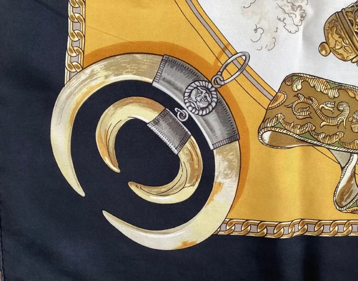 Hermes scarf - Image 2