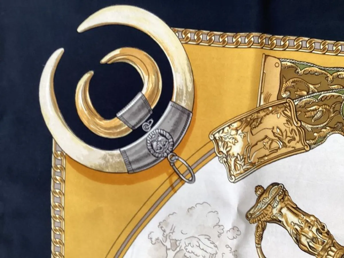 Hermes scarf - Image 4