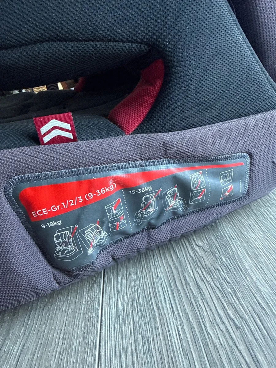 Joie Car Seat - Image 3