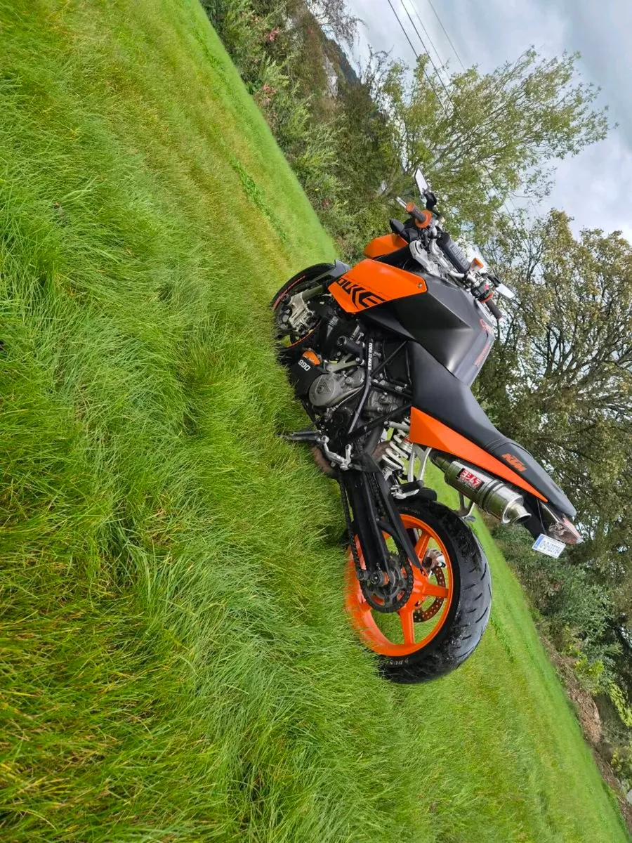 KTM Super Duke 990 - Image 2