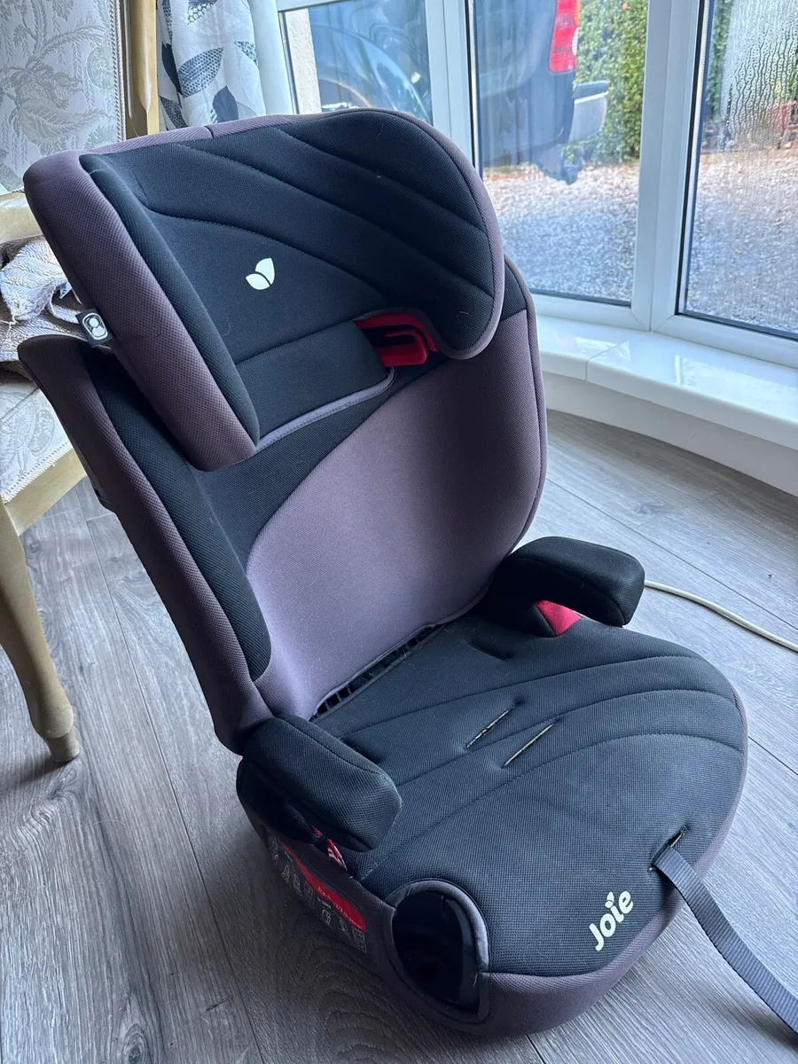 Joie Car Seat - Image 1