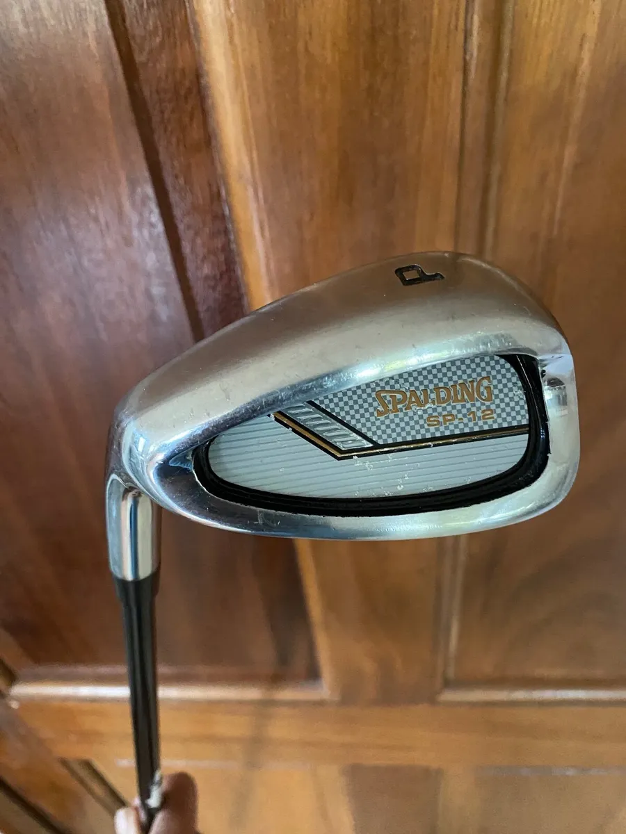 Lady left Handed Spalding Pitching wedge graphite - Image 1