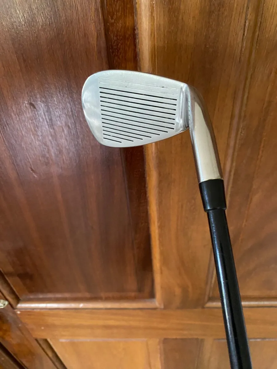 Lady left Handed Spalding Pitching wedge graphite - Image 3