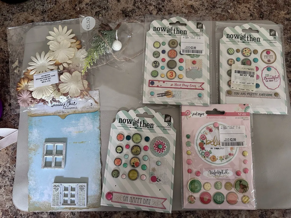 Scrapbooking materials - Image 4