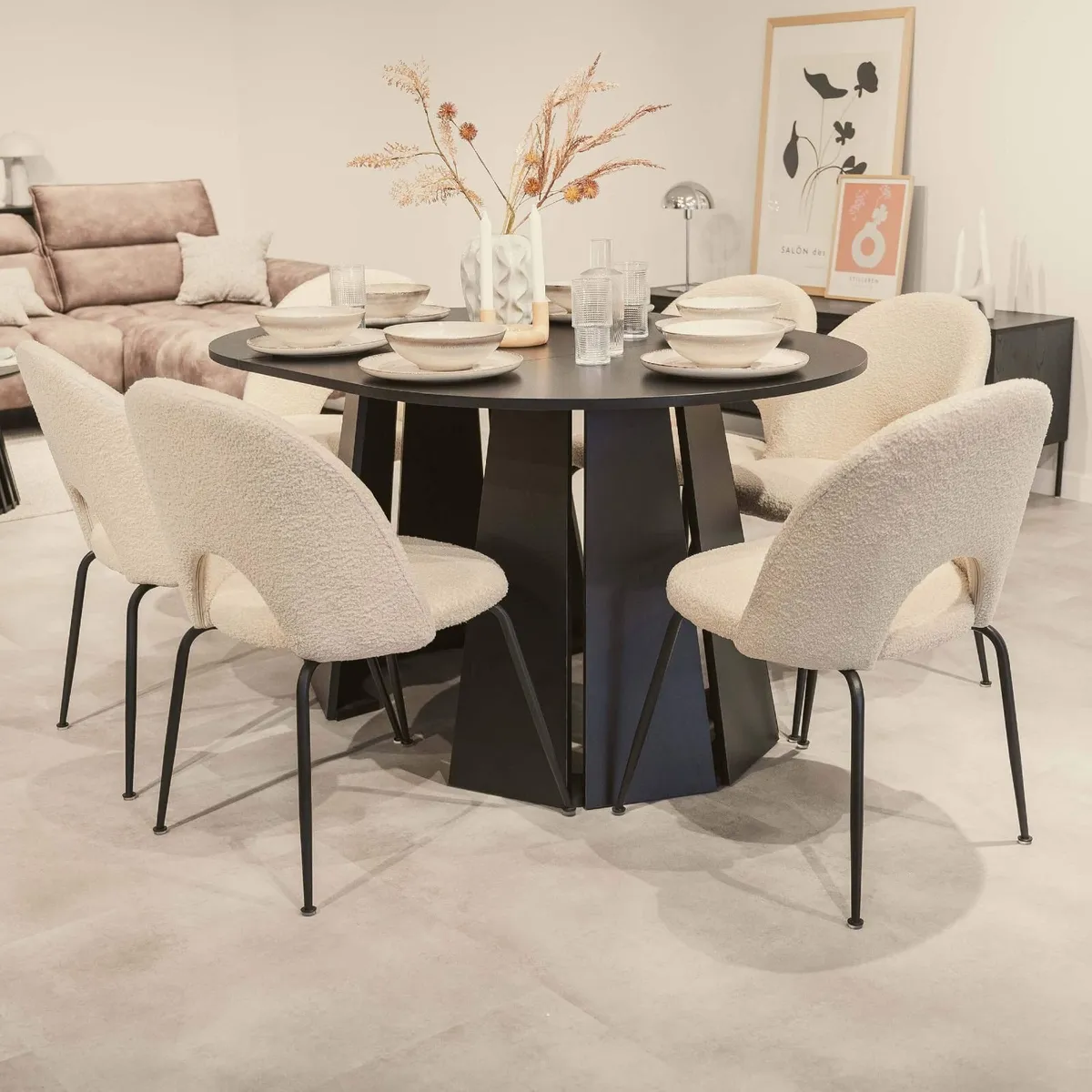 Sterling Extendable Round Dining Table 100-180cm - Image 4