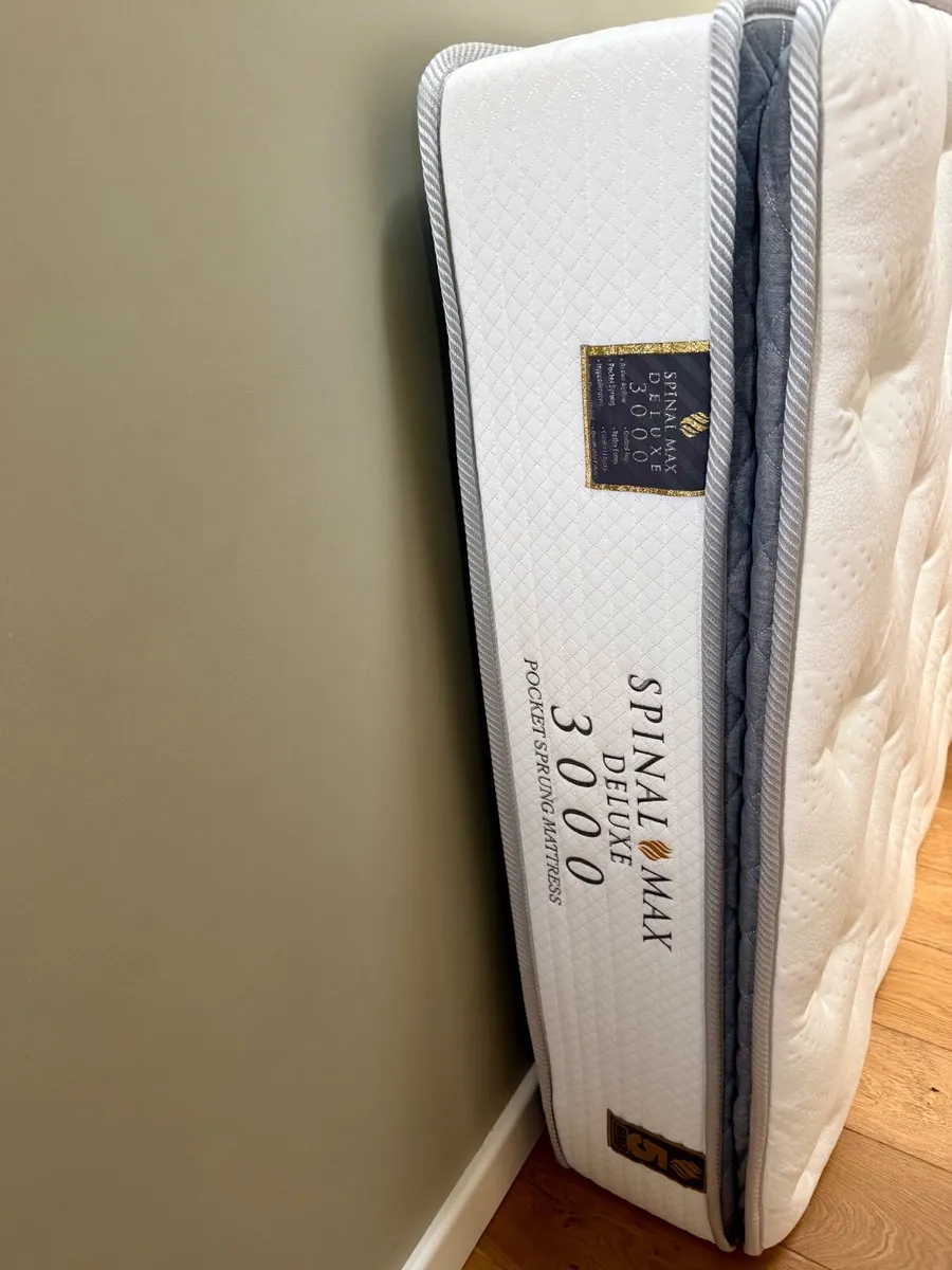 Spinal Mattress Deluxe 3000 – Small Double - Image 1