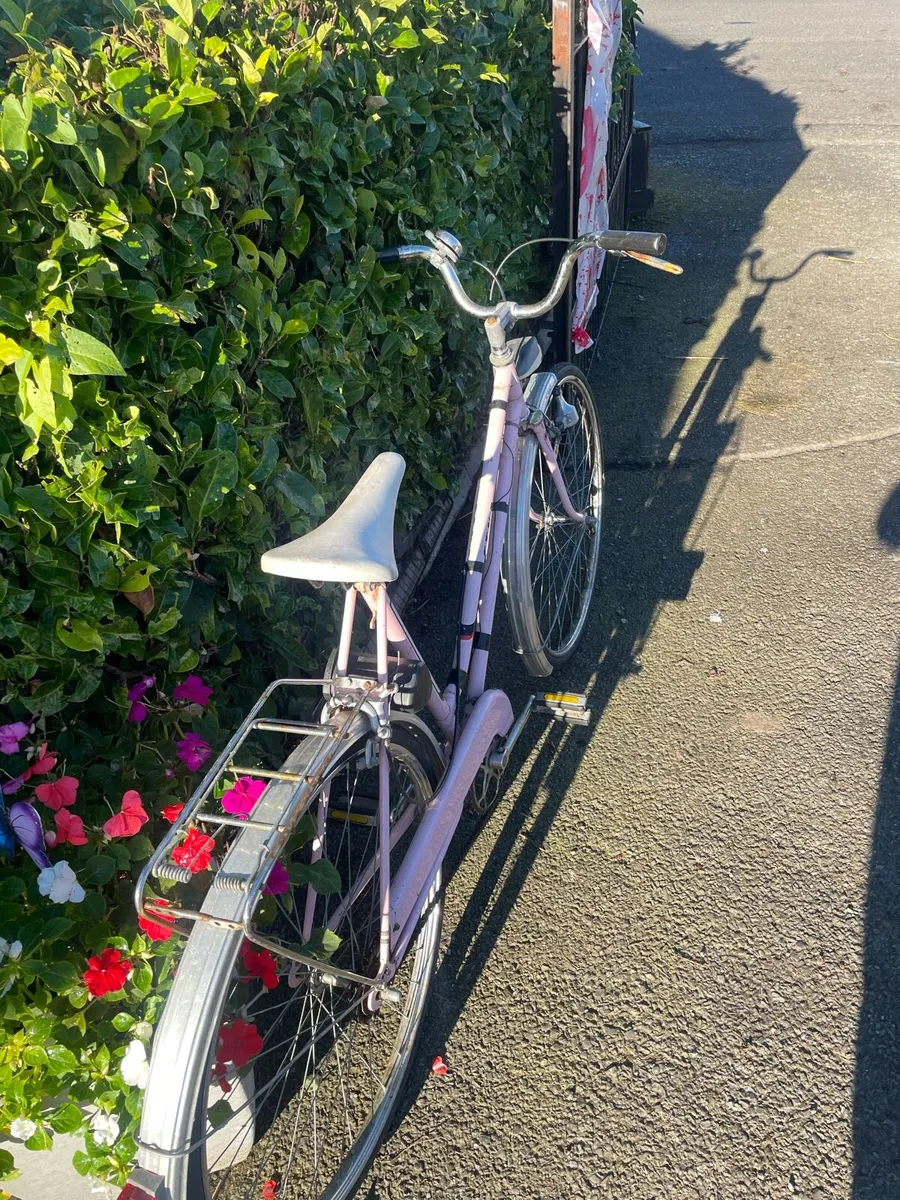 Ladies bike - Image 4