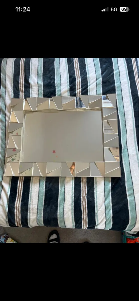 Mirror - Image 2