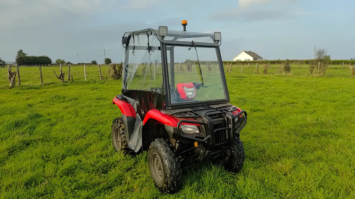 Quad cab - Image 1