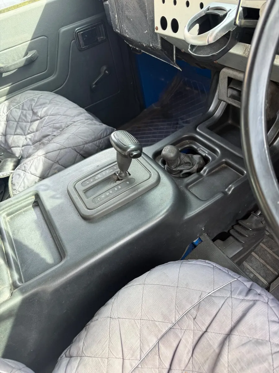Defender 90 1985 - Automatic - Image 4