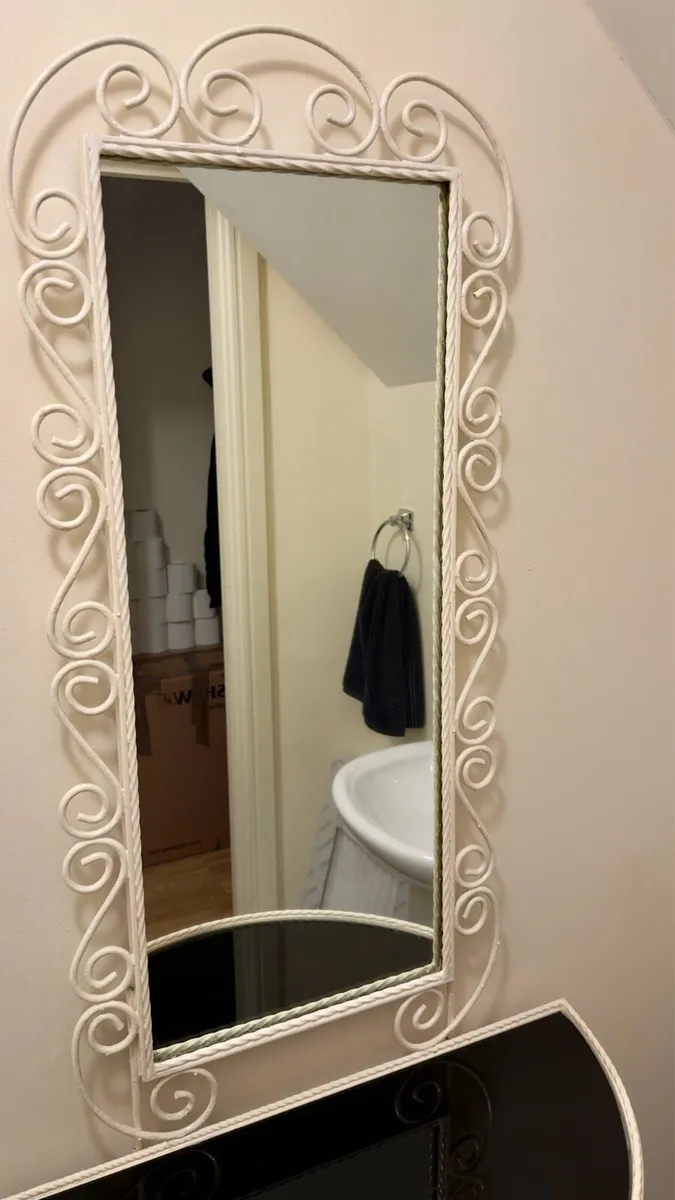 Dressing Table - Image 4