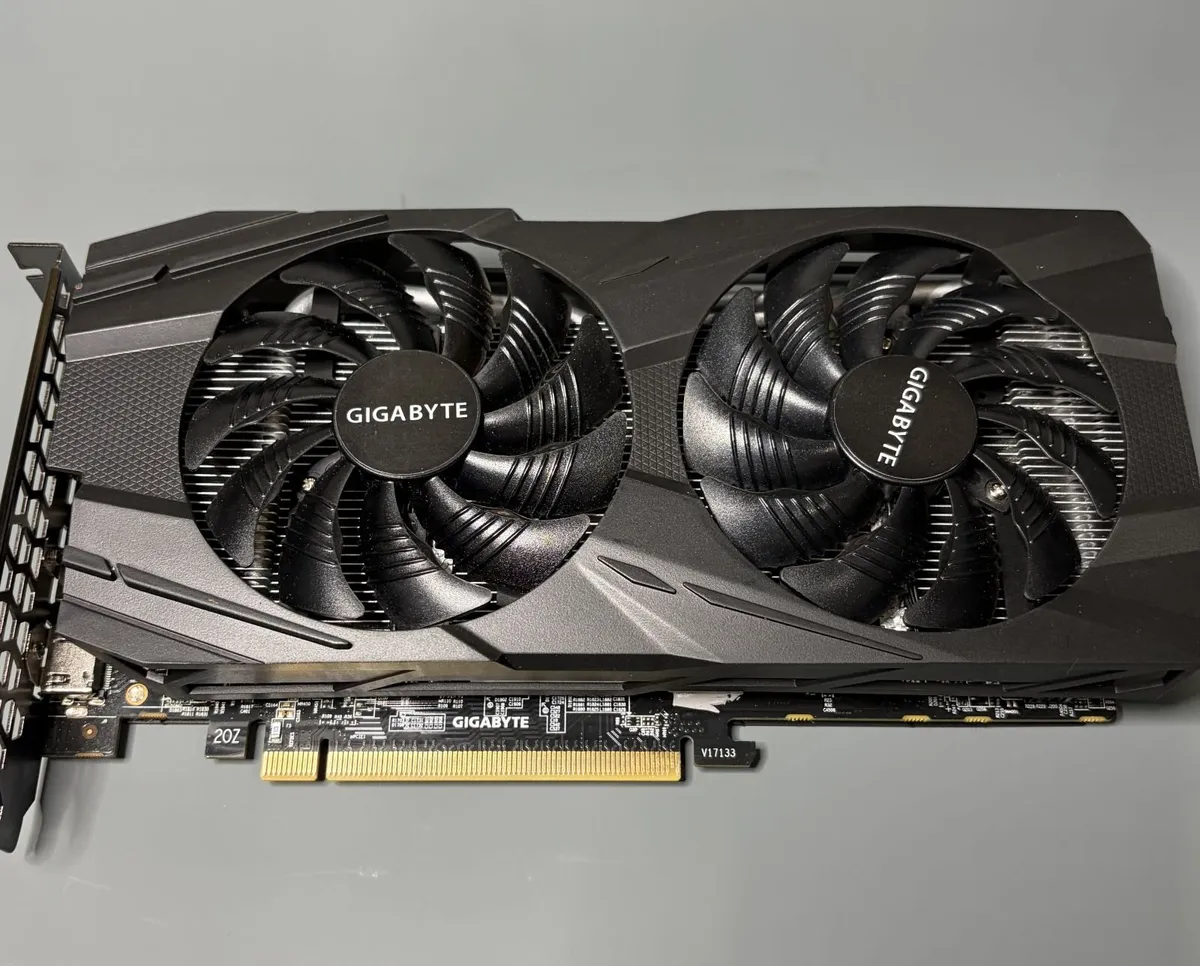 Gigabyte Radeon RX 590 GME 8GB – Graphics Card - Image 1