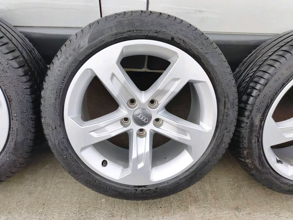 Audi alloys on Pirelli tyres like new - Image 3