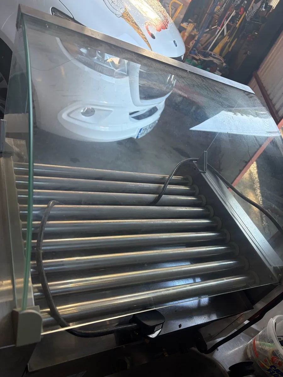 Hot dog roller - Image 1