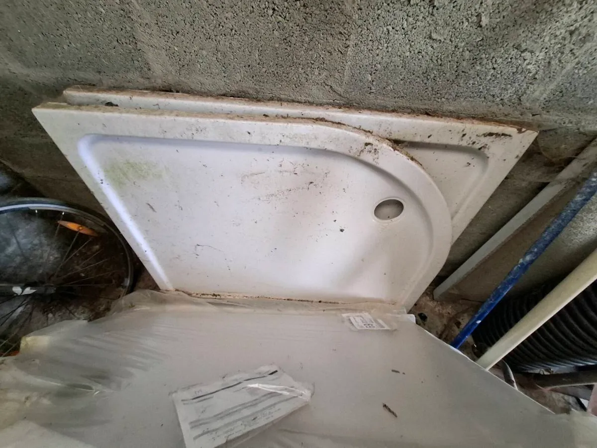 Shower trays - Image 2