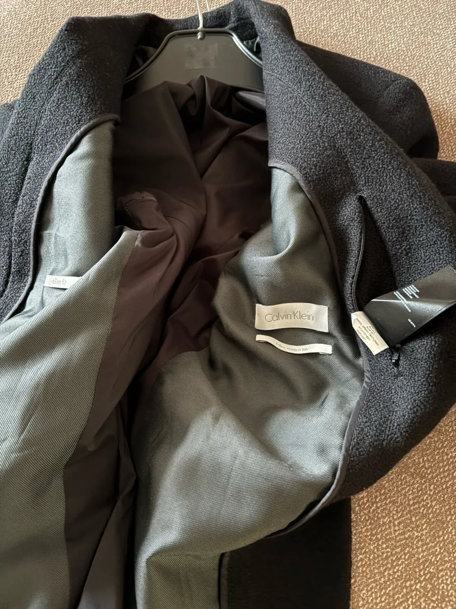 Calvin Klein Suit Jacket - Image 4
