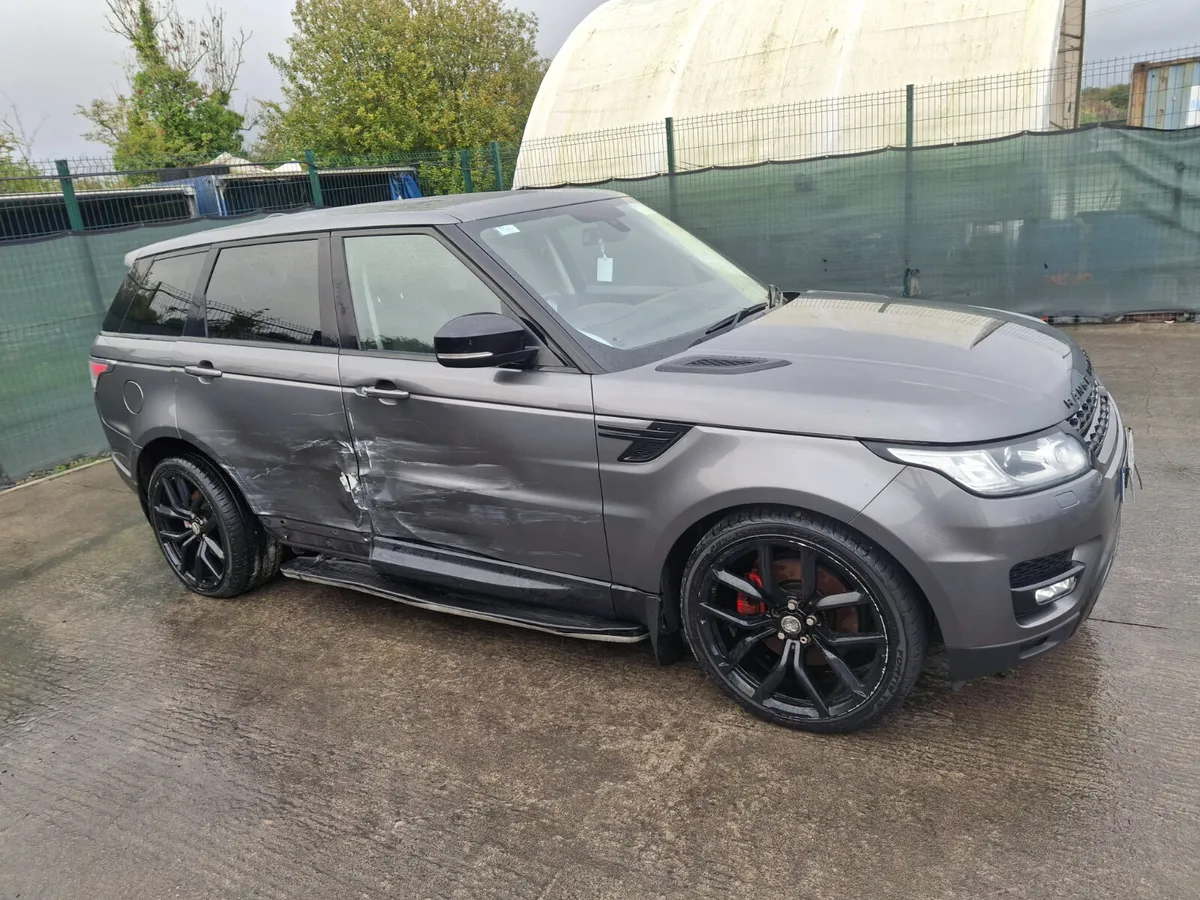 2014 Range Rover Sport  3.0 TDV6 - Image 4