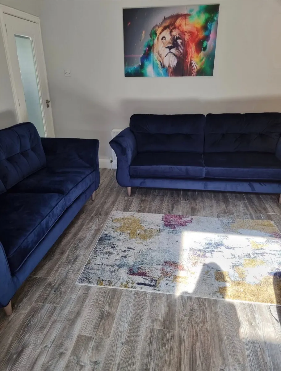 Sofa - Image 2