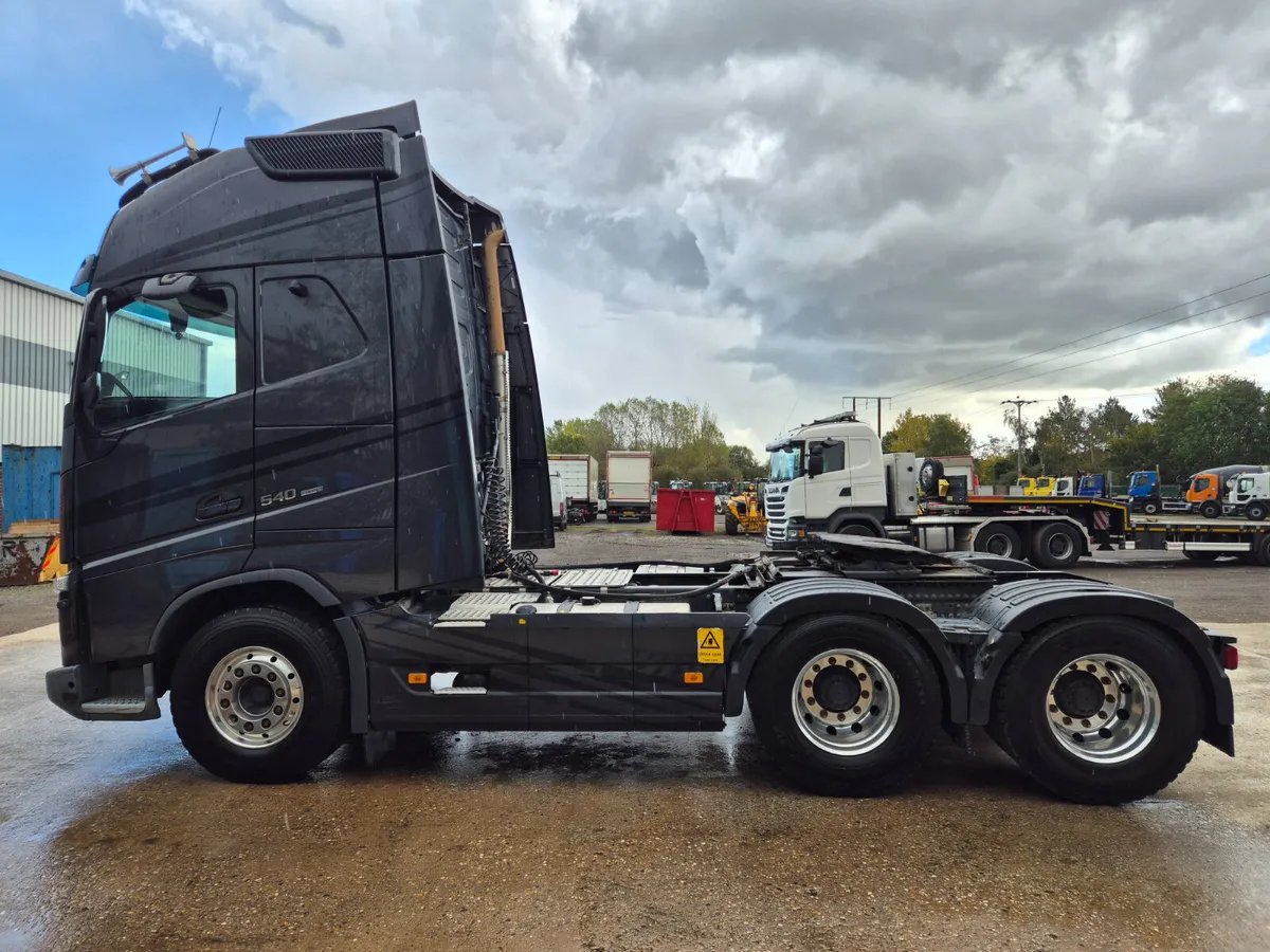 2020 (70) VOLVO FH540 6X4 GLOBETROTTER XL - Image 3