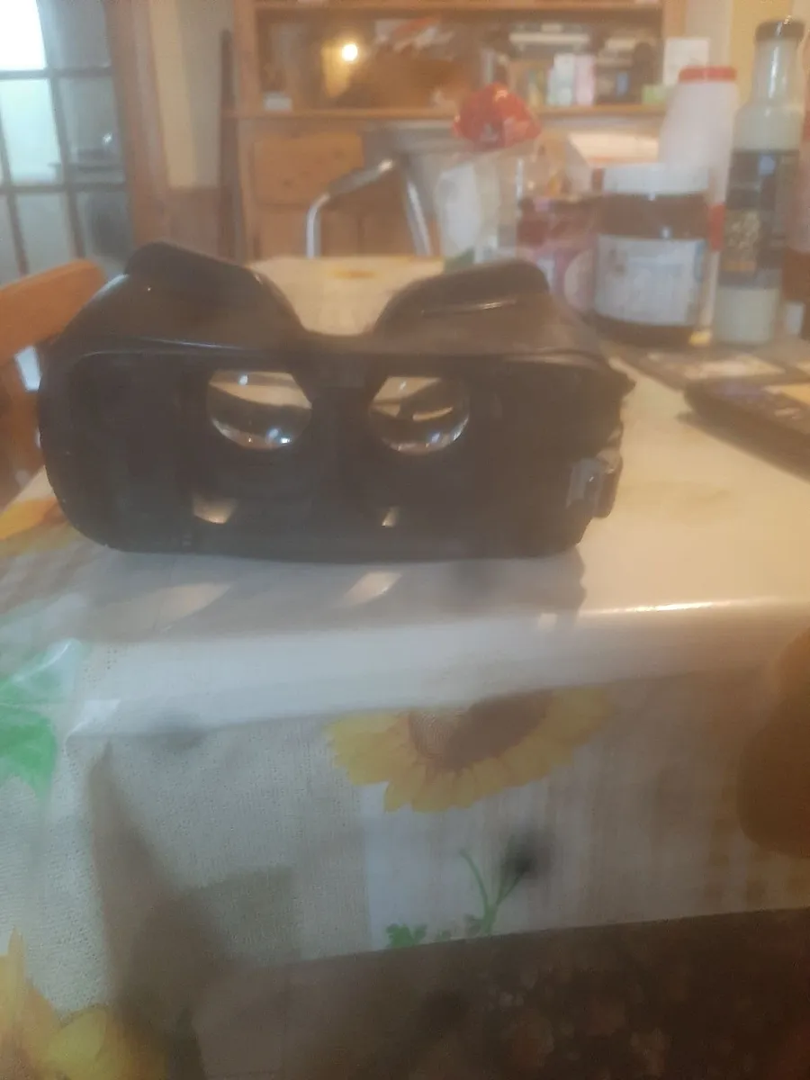 Samsung gear vr with controller - Image 2
