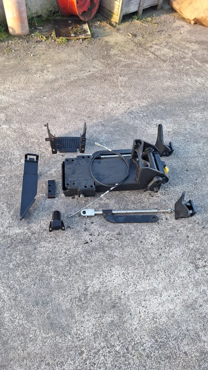 CBM Mouse Trap Hitch - Image 3