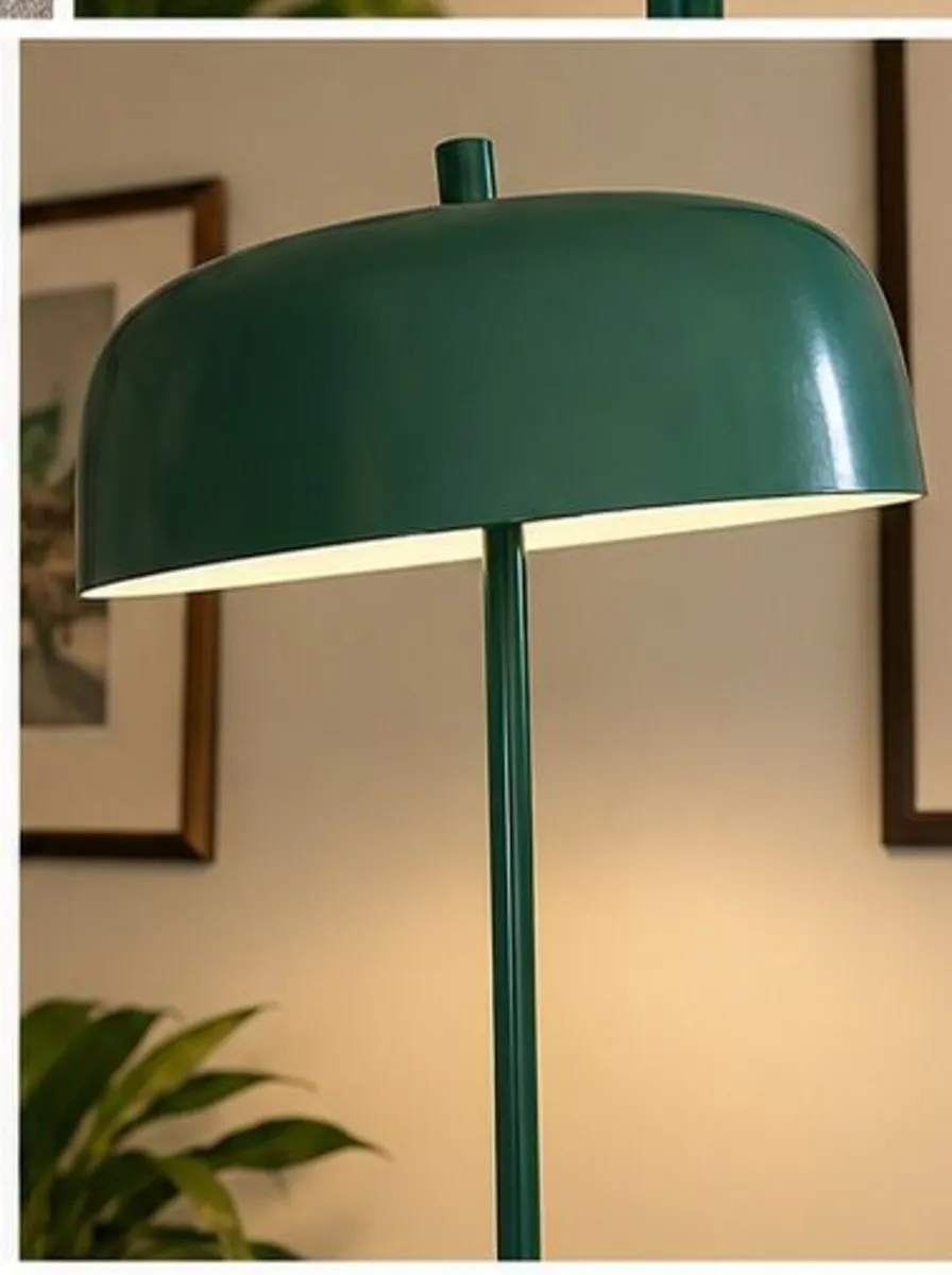 Stylish Green Floor Lamp – Retro Modern Design - Image 3