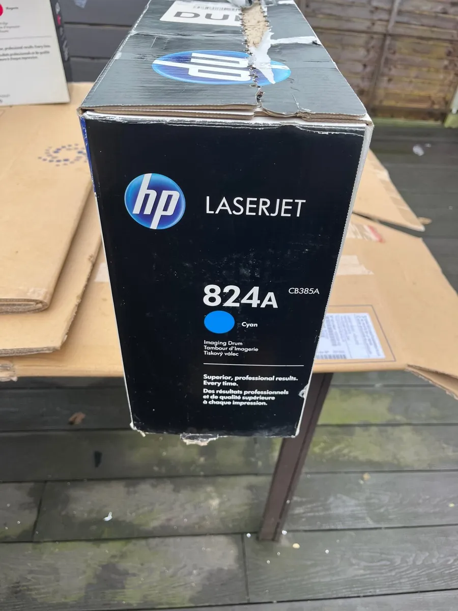 HP 824A Cyan Ink Toner