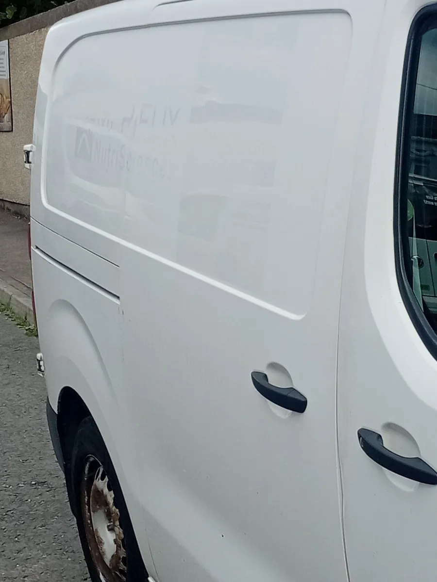 Peugeot Expert 2020 - Image 1