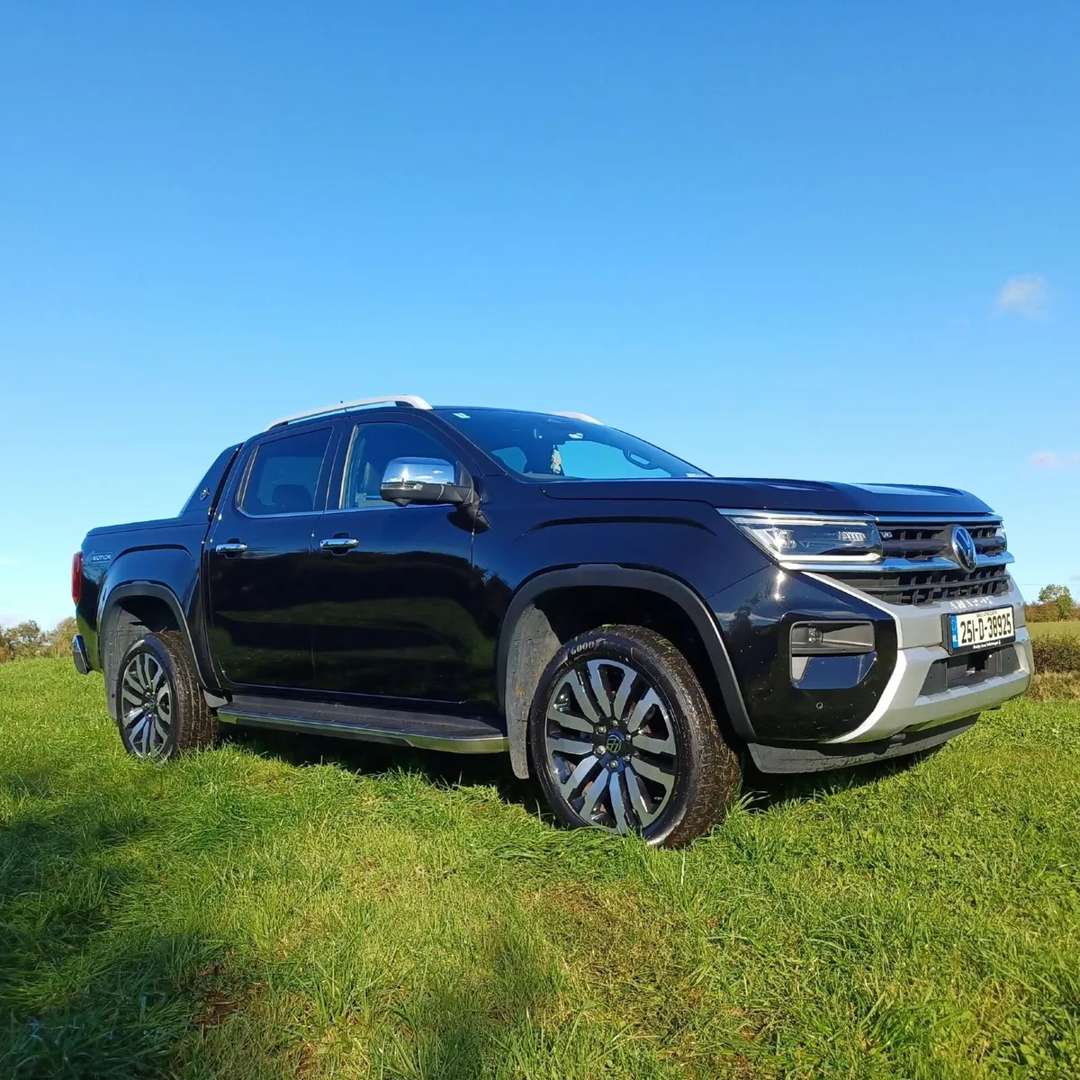 Volkswagen Amarok 2025 ONLY 16,900KMS!! - Image 1