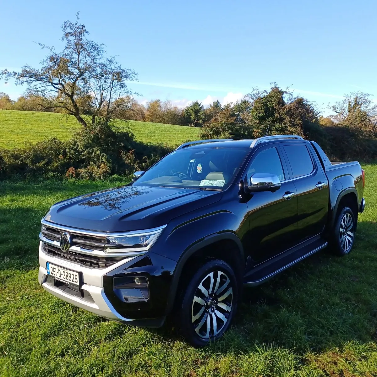 Volkswagen Amarok 2025 ONLY 16,900KMS!! - Image 2