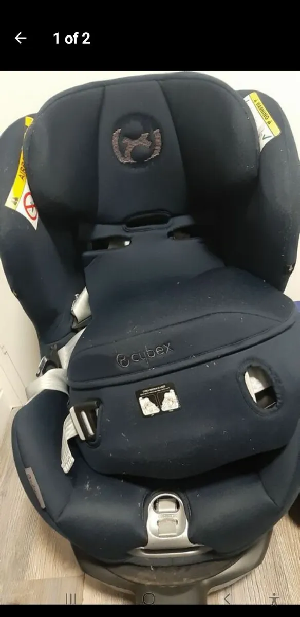Cybex serona q car seat...navy - Image 1