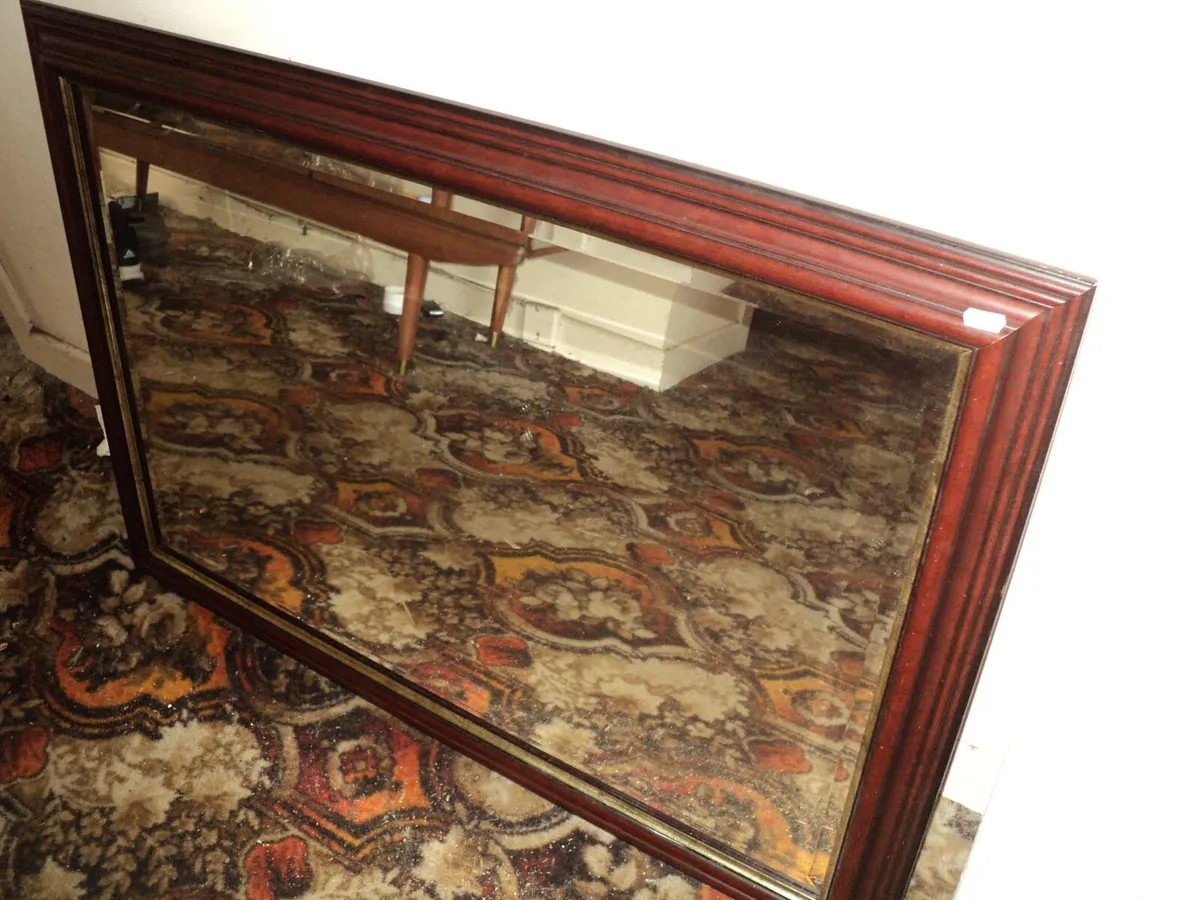 Large bevilled glass mirror . - Image 2