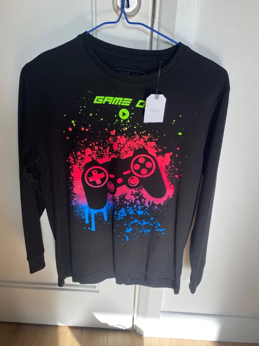 Boys brand new top with tags - Image 1