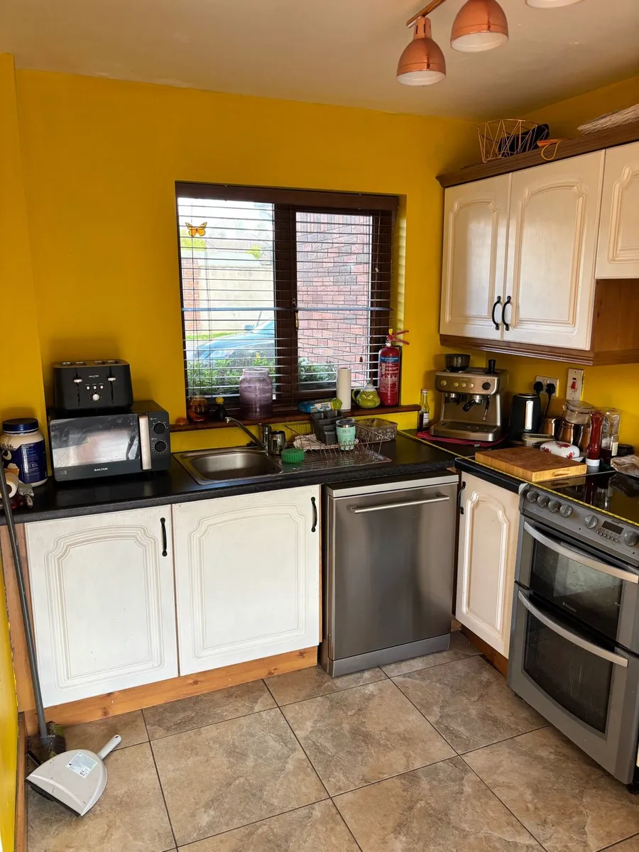 Kitchen - Image 1