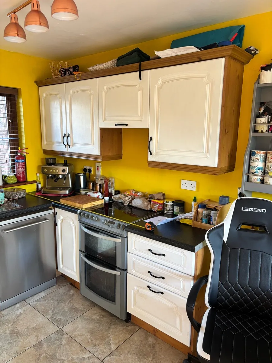 Kitchen - Image 2