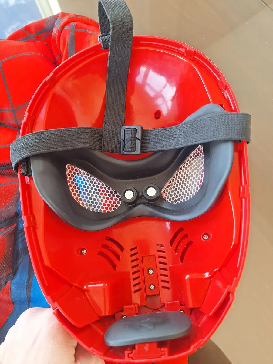 Spider man costume & mask 5-6yrs - Image 3