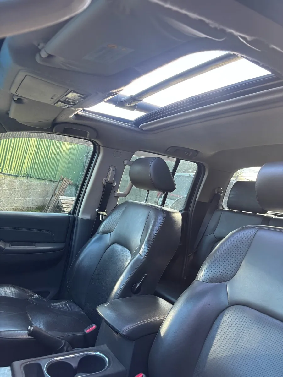 Nissan navara - Image 2