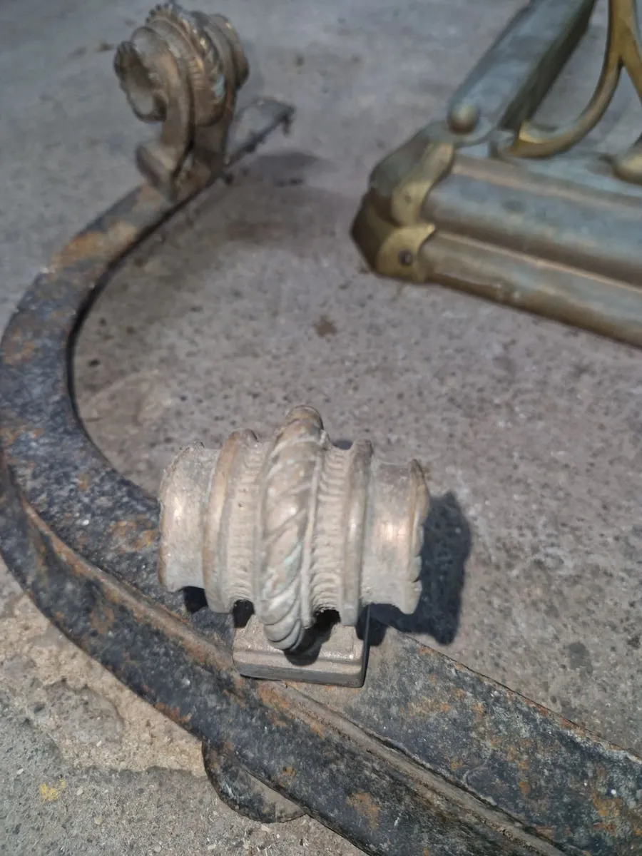 Antique fenders - Image 2