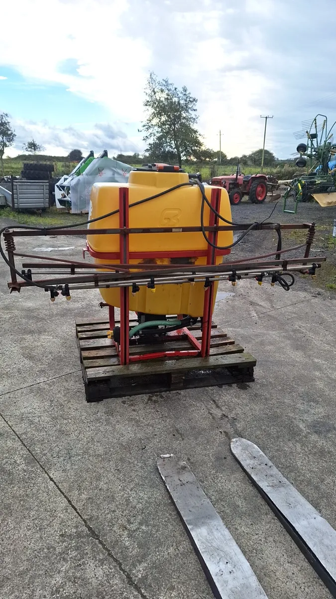 Bargam 300 Litre Sprayer - Image 1