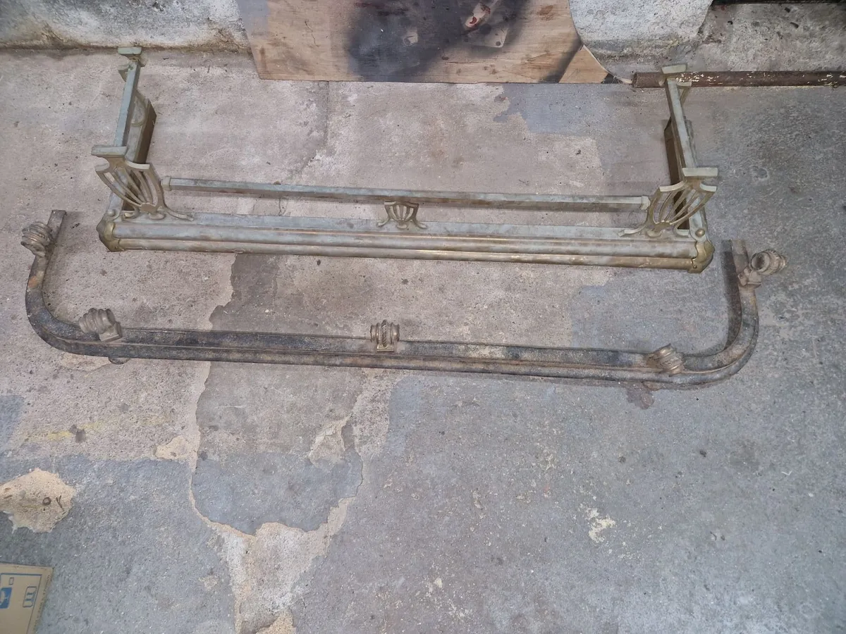 Antique fenders - Image 1