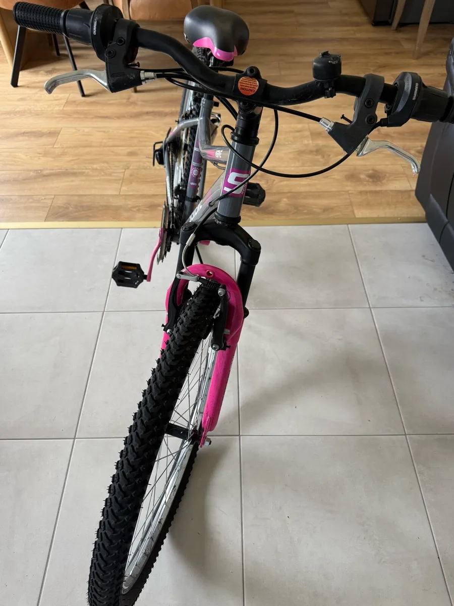 Girls’ Bicycle for Sale – Excellent Condition - Image 3