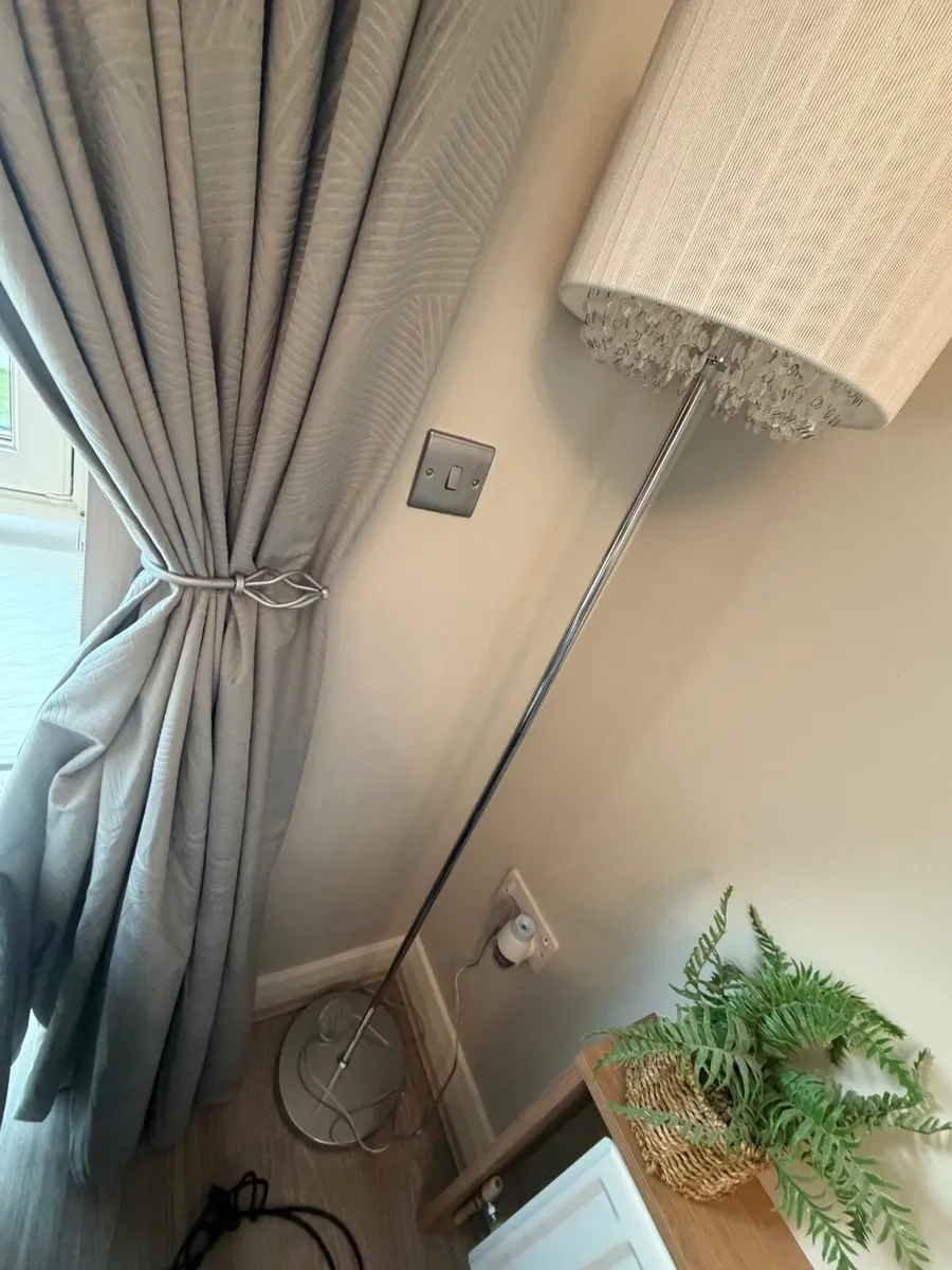 Curtains - Image 1