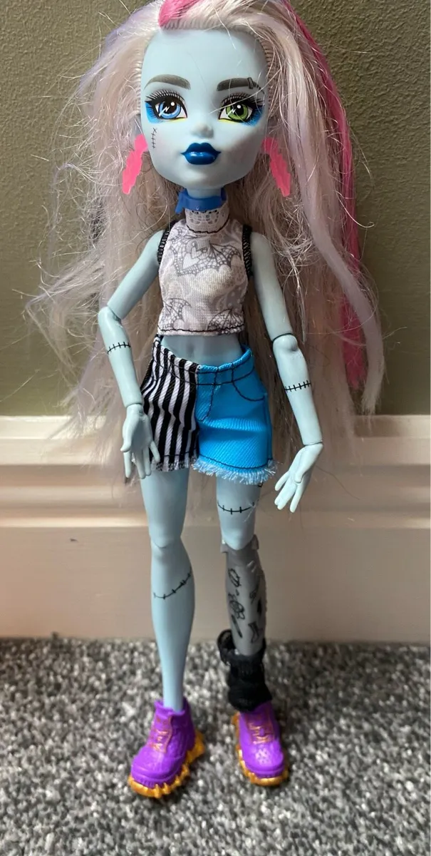 Monster High Dolls - Image 3