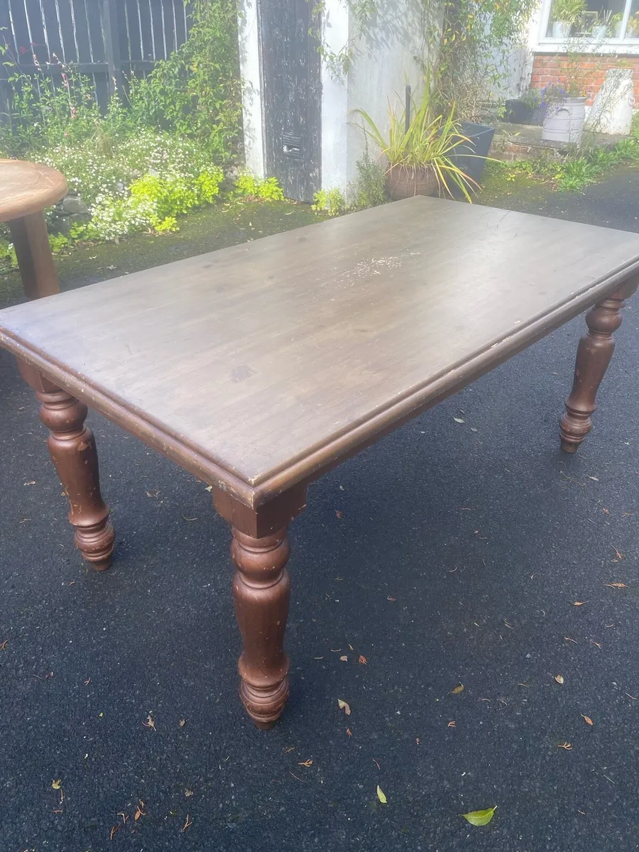 Large Dining / kitchen table - Image 1